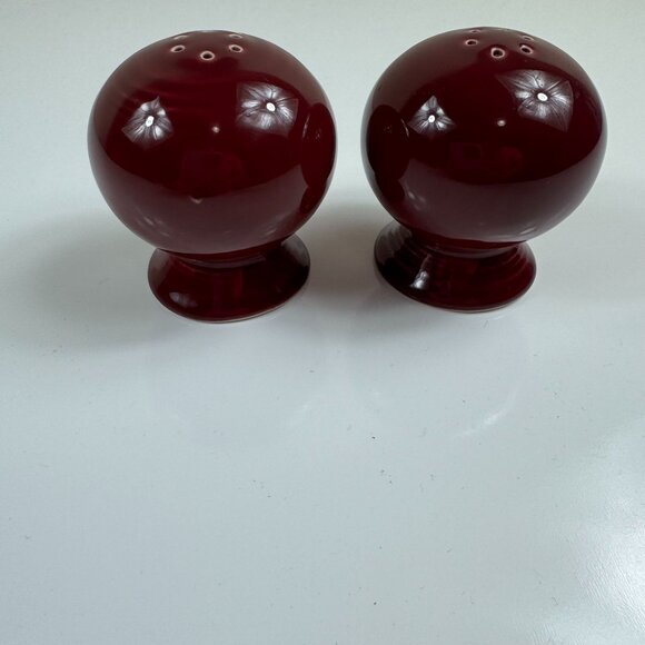 Fiesta Ball Salt Pepper Shaker Set Cinnabar Maroon Retired Fiestaware Dinnerware - Picture 3 of 6